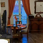 Au Quatre, 2em Etage Centre Historique 度假居 *