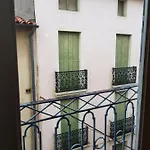 Au Quatre, 2em étage Centre Historique *