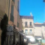 Au Quatre, 2em étage Centre Historique *