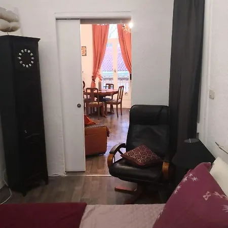 Au Quatre, 2em Etage Centre Historique *