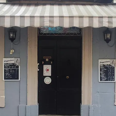 Holiday home Au Quatre, 2em Etage Centre Historique