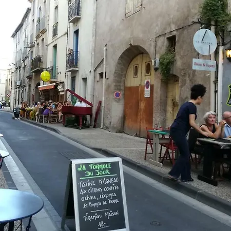Casa vacanze Au Quatre, 2em Etage Centre Historique