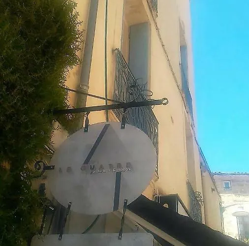 Au Quatre, 2em Etage Centre Historique * Pezenas